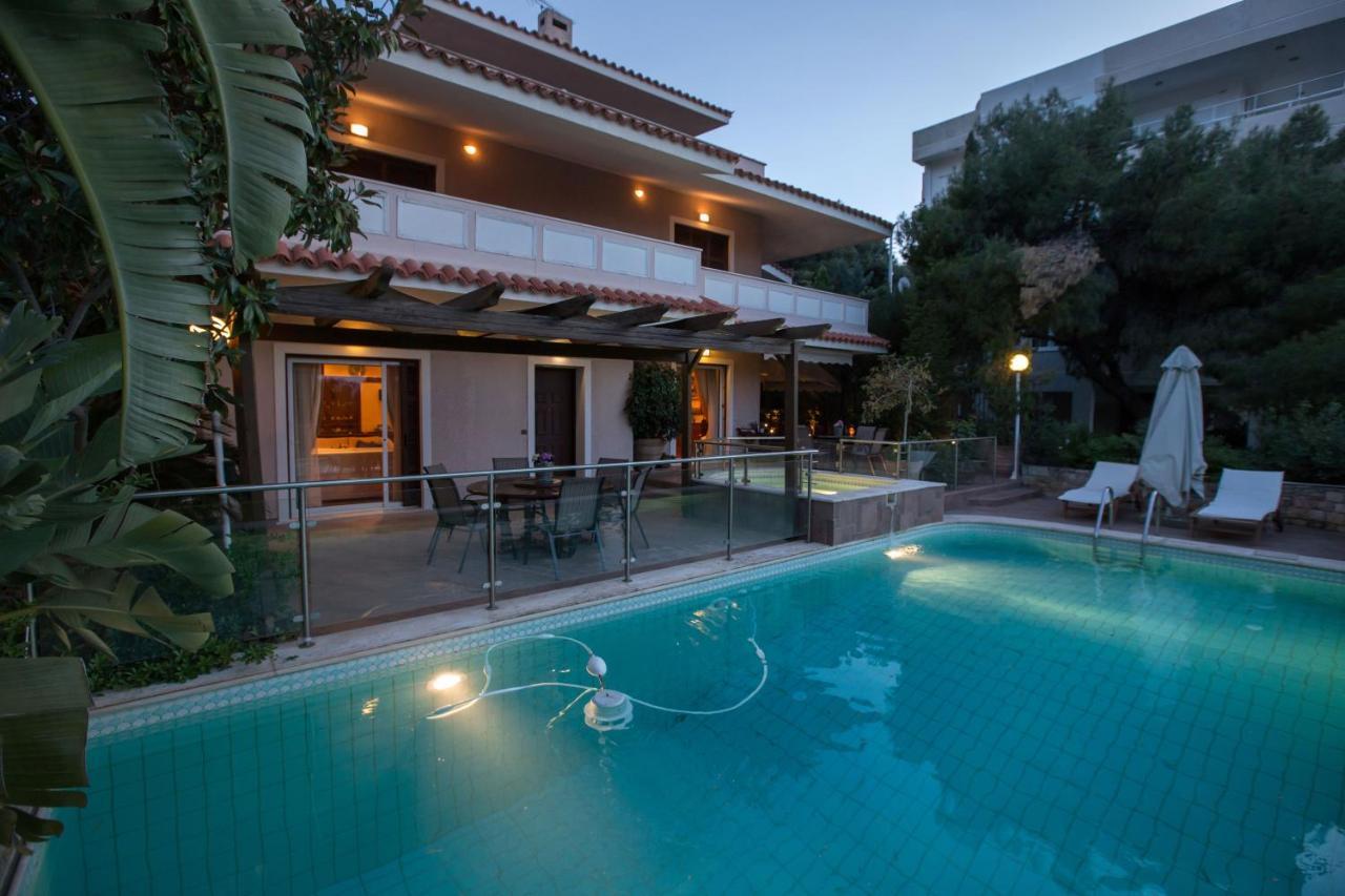 Exceptional Villa In Voula Near The Sea Athens Exterior photo